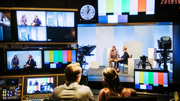 Blog_Keeping Your Seat at the B2B News Table_Hero_Social_1